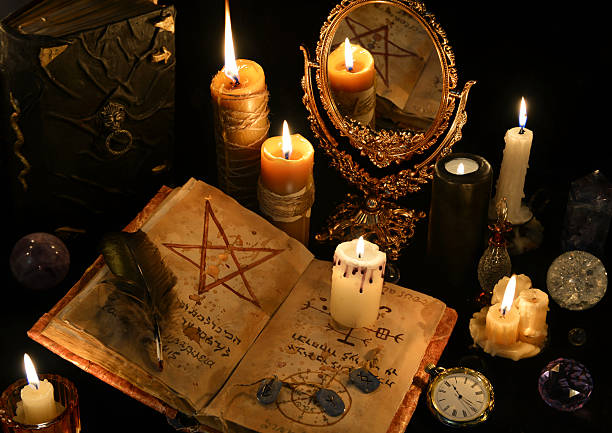 Services istockphoto 626787986 612x612